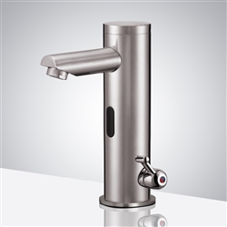 Motion Activated Water Faucet